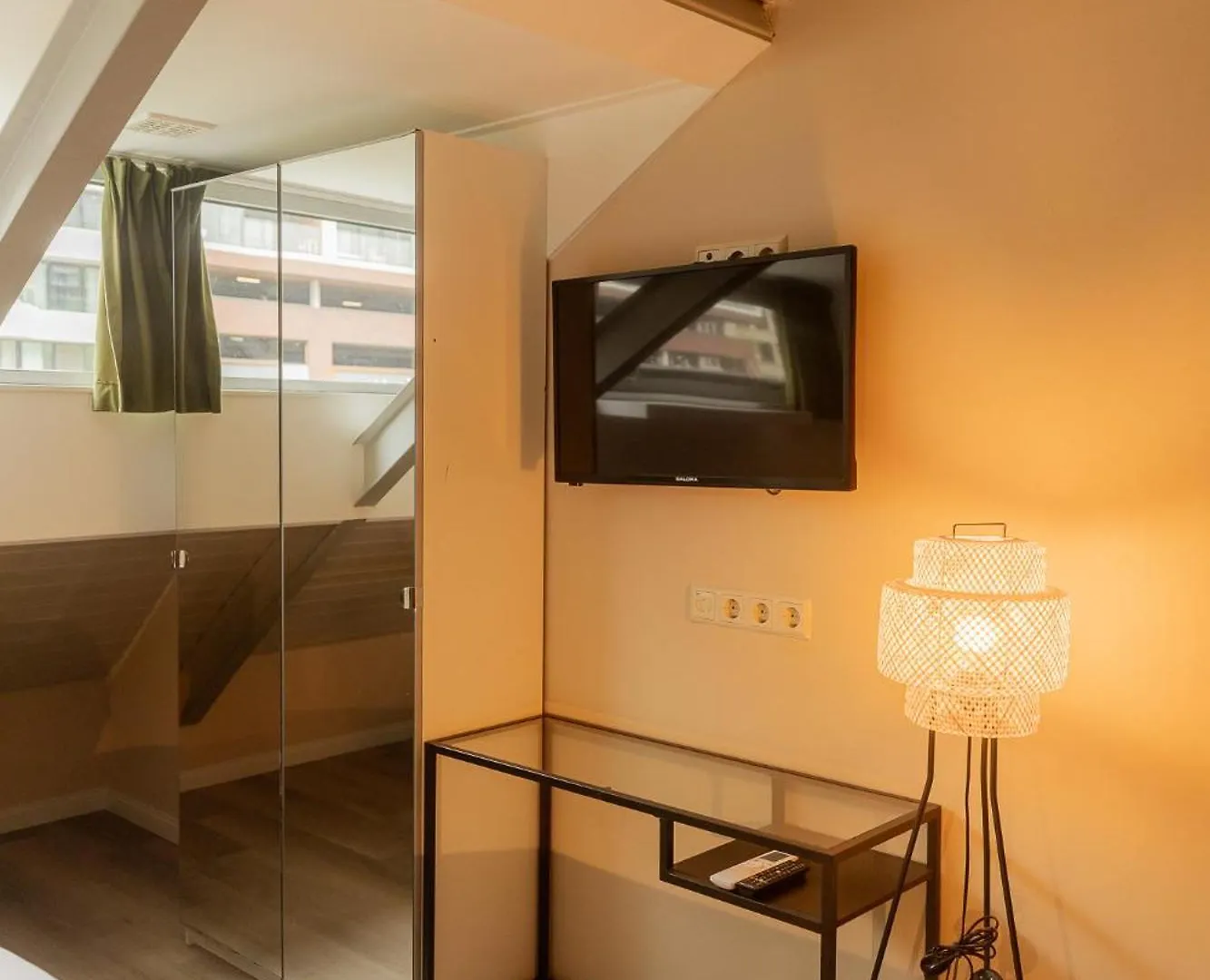 Floats By H2Otel Rotterdam